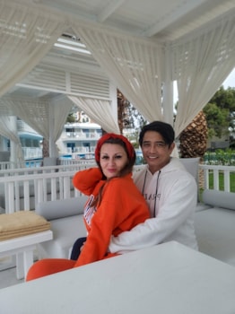 Marlon (San Francisco, USA) and Ekaterina (Orenburg, Russia)