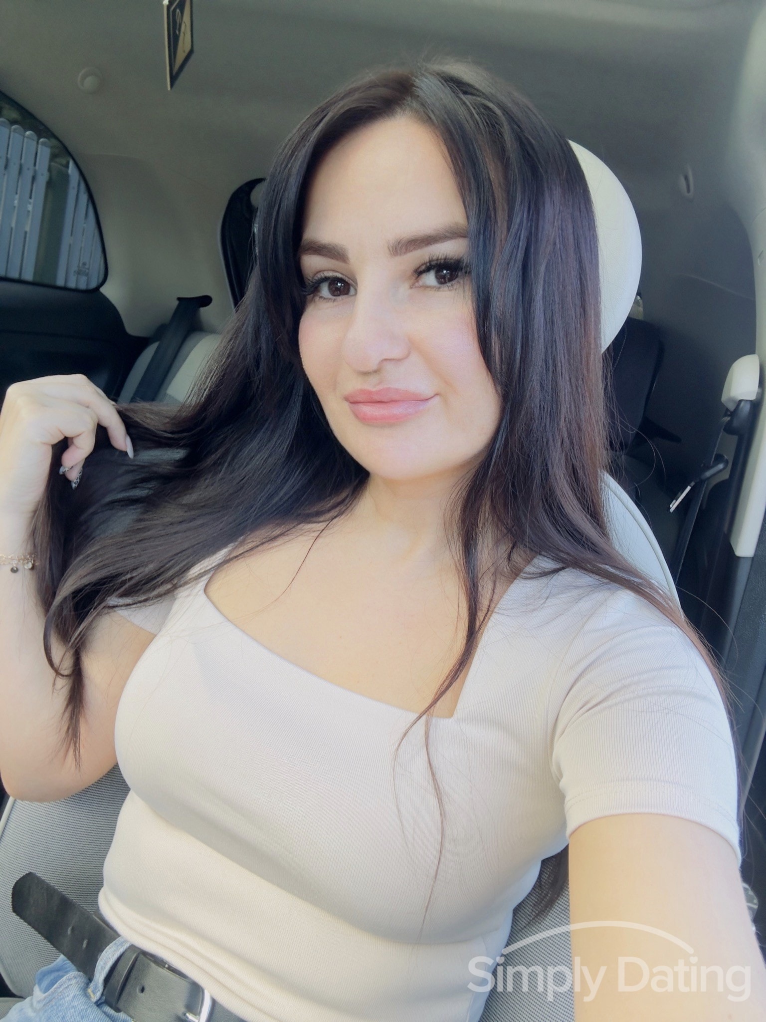 Profile photo for AURAOFCHARM